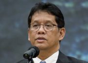 Menkeu Purbaya ke Milenial: Mulai Investasi Rp100 Ribu/Bulan, 10 Tahun Jadi Rp200 Juta