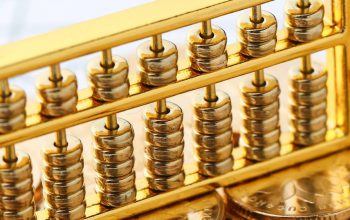 Gejolak Politik Venezuela Imbas Intervensi AS Angkat Harga Emas Dunia