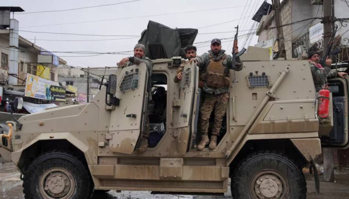 Minyak, Penjara ISIS, dan Otonomi: Apa yang Sebenarnya Diserahkan Kurdi?