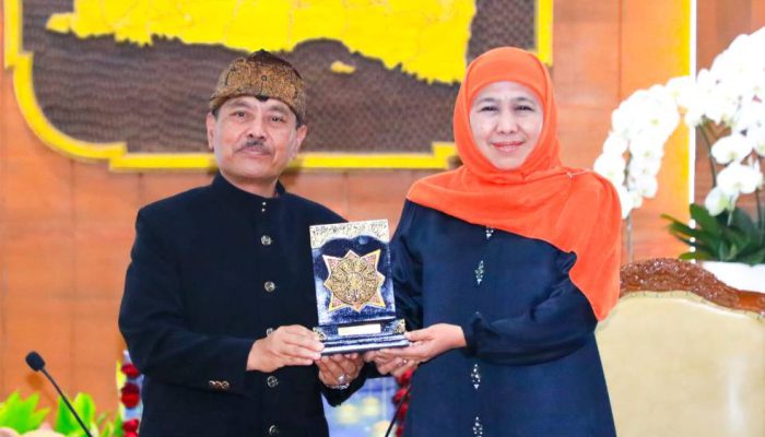 Gubernur Khofifah Siapkan Payung Hukum Masyarakat Adat se-Jawa Timur