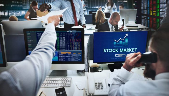 Saham Bank Jumbo Kuasai Bursa, BBCA dan BBRI Dorong IHSG Menguat