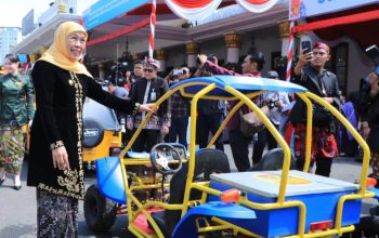 Khofifah Bangga Inovasi Kendaraan Listrik Siswa SMK Jatim, TKDN Capai 50 Persen