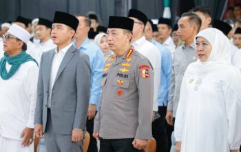 Gubernur Khofifah Hadiri Haul ke-55 KH Abdul Wahab Chasbullah, Tekankan Peran Pesantren untuk Kemajuan Bangsa