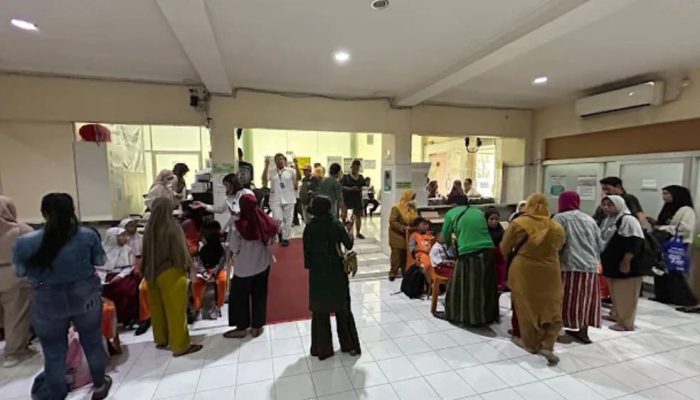 INSIDEN MBG SURABAYA BIKIN RESAH, ORANG TUA MINTA JAMINAN KEAMANAN MAKANAN SEKOLAH