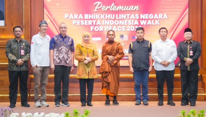 Walk for Peace 2026 Singgah di Jatim, Gubernur Khofifah Tekankan Pentingnya Kebersamaan