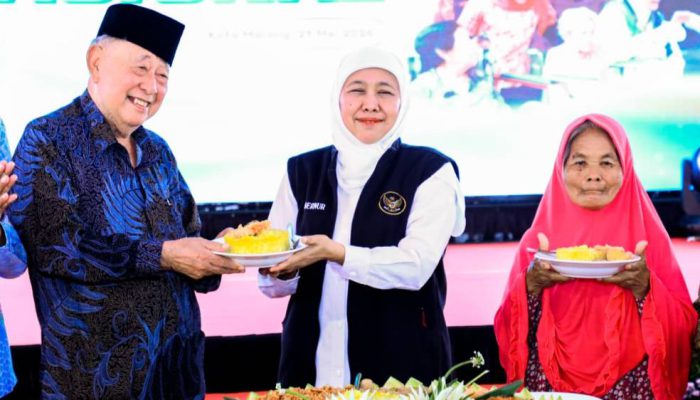 8. Gubernur Jatim Perkuat Perlindungan dan Kesejahteraan Lansia Melalui Program PKH Plus
