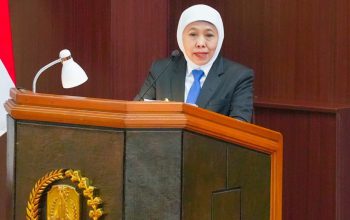 Gubernur Khofifah Ungkap Kinerja APBD Jatim 2025, Pendapatan Lampaui Target