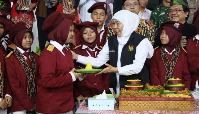 Gubernur Khofifah: Open House Sekolah Rakyat Jadi Sarana Bangun Kepercayaan Orang Tua terhadap Pendidikan Berasrama