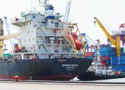 PT Terminal Teluk Lamong Tambah E-RTG di TPK Nilam, Perkuat Layanan Peti Kemas Ramah Lingkungan