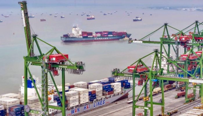 Tiga Terminal Terintegrasi, TTL Perkuat Konektivitas Logistik Surabaya