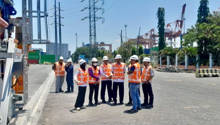 Terminal Petikemas Nilam Tambah E-RTG, KSOP Tanjung Perak Pastikan Kesiapan Operasional