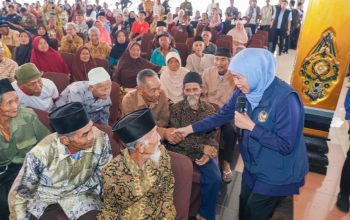 Khofifah: Bantuan Sosial Harus Jadi Pengungkit Ketahanan dan Kemandirian Ekonomi Warga